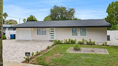 712 Badger Drive, Palm Bay FL - photo 7 of 47