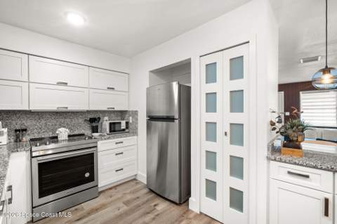 712 Badger Drive, Palm Bay FL - photo 16 of 47