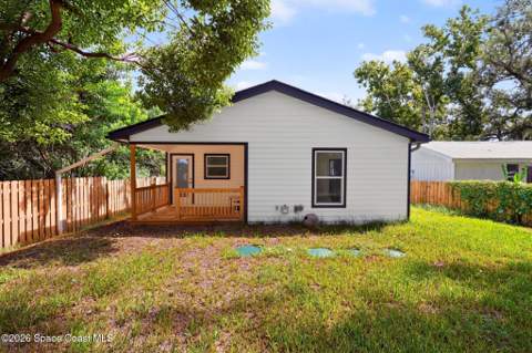 5650 Stamford Street, Mims FL - photo 6 of 29