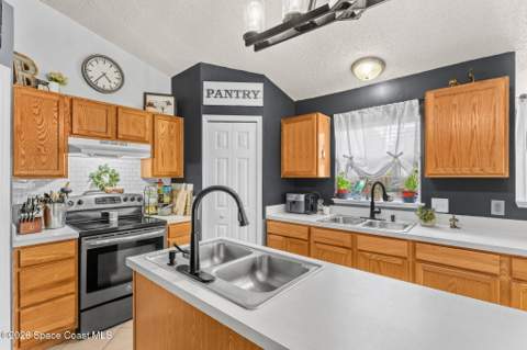1750 Cogan Drive, Palm Bay FL - photo 9 of 35