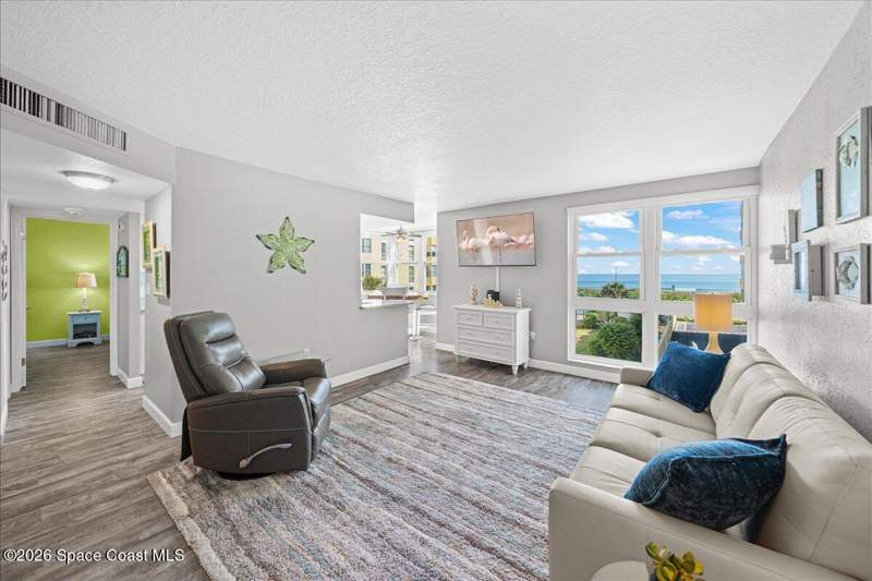 1 bedroom Condominium at 4700 Ocean Beach Boulevard ##315, Villa Vista Condo, Cocoa Beach — photo 3