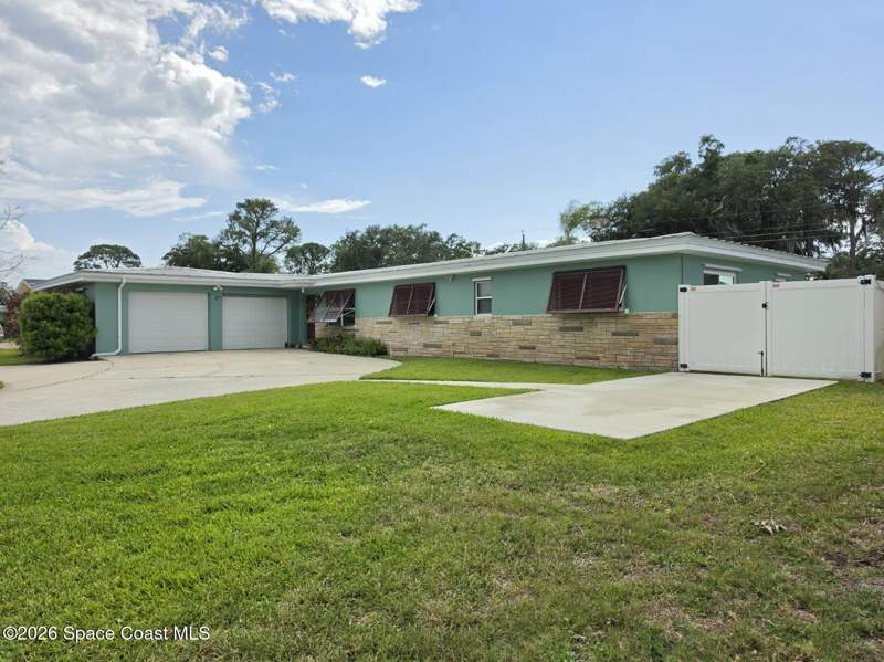 4 bedroom Single Family Residence at 295 Bry Lynn Drive, Bry Lynn Estates, West Melbourne — photo 4
