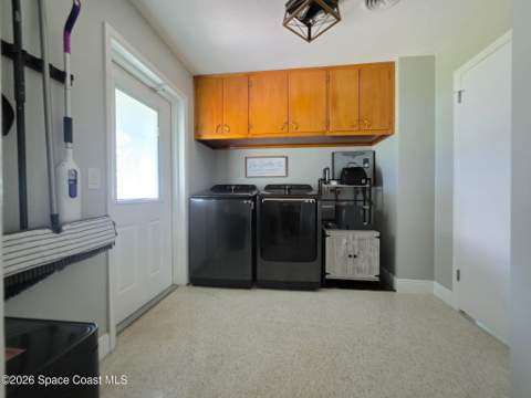 295 Bry Lynn Drive, West Melbourne FL - photo 13 of 31