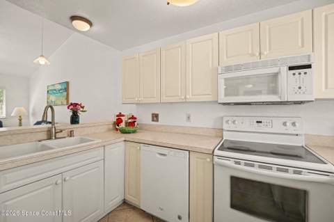 607 Ocean Park Lane #V236, Cape Canaveral FL - photo 8 of 36