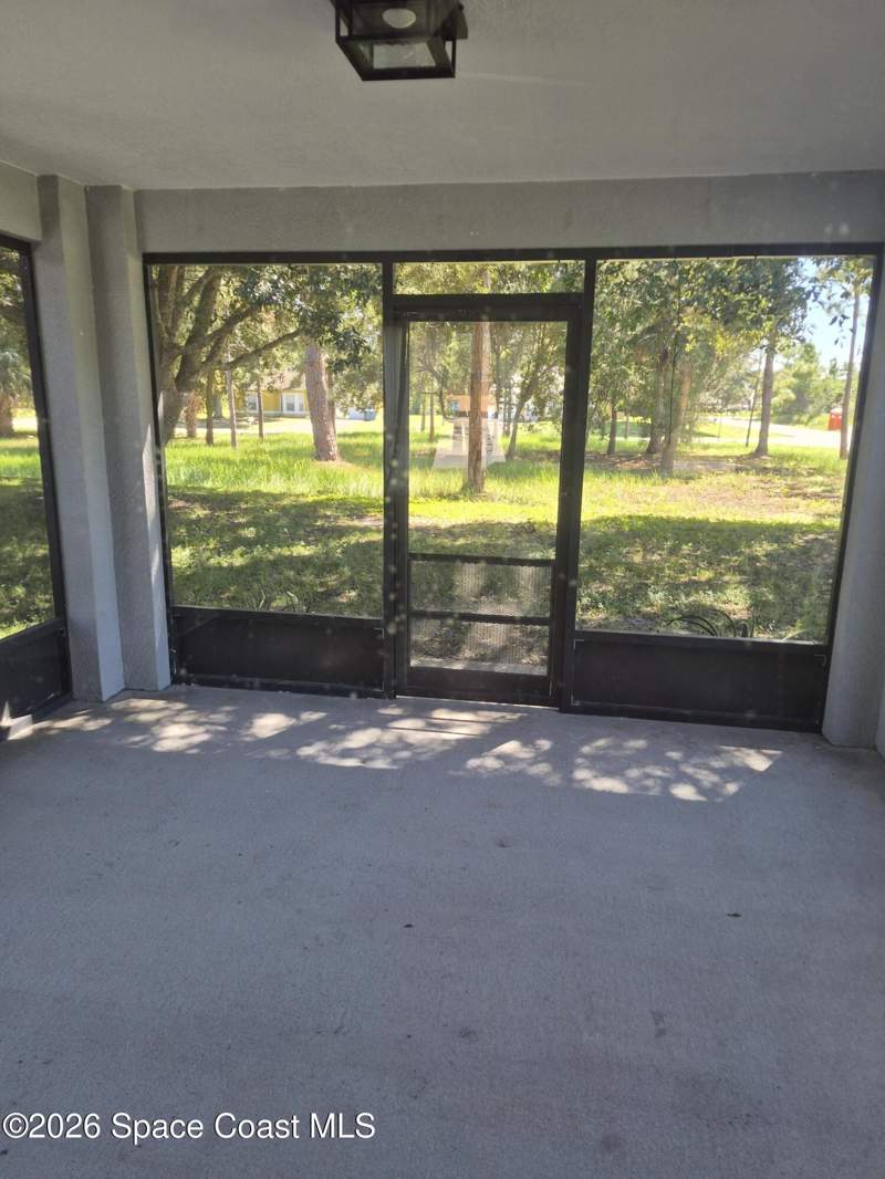 3 bedroom Single Family Residence at 100 Bellbrook Street, Port Malabar Unit 25, Palm Bay — photo 4