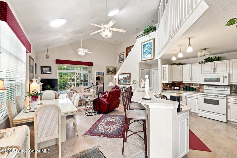 2 bedroom Single Family Residence at 523 Fairways Drive, The Fairways at The Great Outdoors, Titusville — photo 5