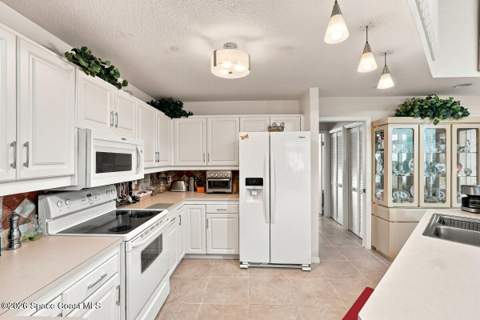 523 Fairways Drive, Titusville FL - photo 11 of 24
