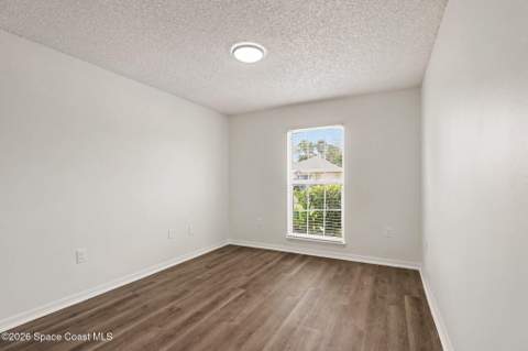 2056 Redwood Circle, Palm Bay FL - photo 7 of 15