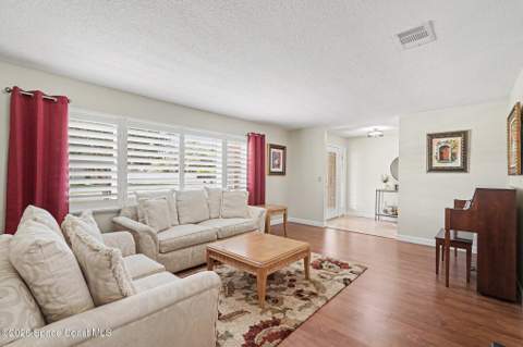 821 Sunnybrook Lane, Melbourne FL - photo 12 of 55