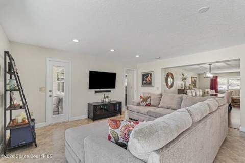 821 Sunnybrook Lane, Melbourne FL - photo 23 of 55
