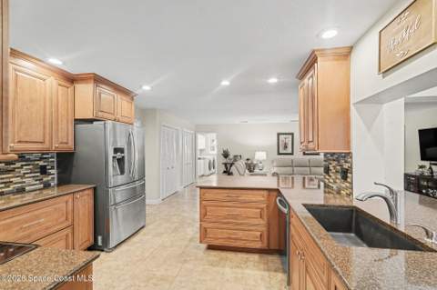 821 Sunnybrook Lane, Melbourne FL - photo 16 of 55