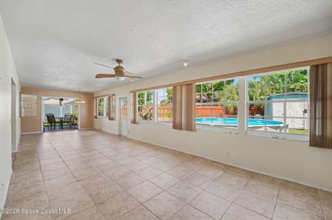 150 W Volusia Lane, Cocoa Beach FL - photo 12 of 29