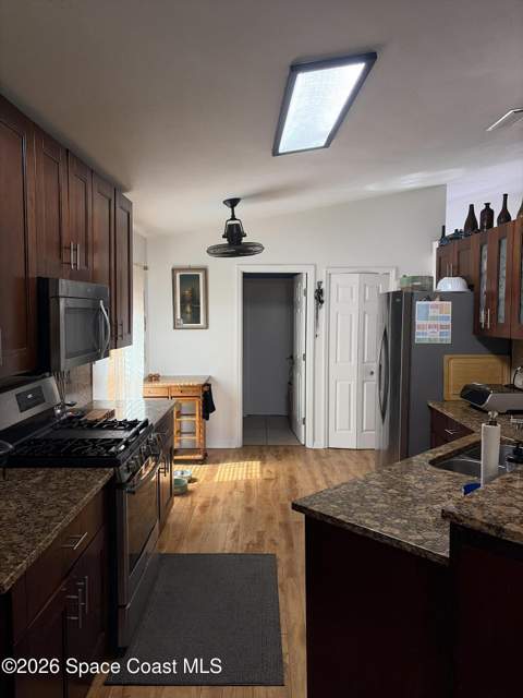 470 Wickham Lakes Drive, Melbourne FL - photo 10 of 39