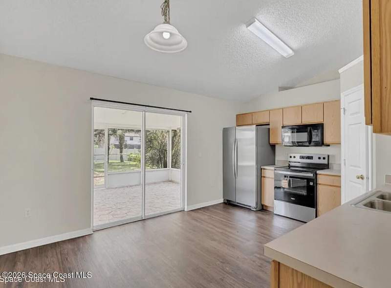 3 bedroom Single Family Residence at 257 S Mcclain Drive, Timber Ridge Subdivision, West Melbourne — photo 2