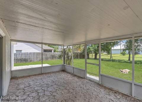 257 S Mcclain Drive, West Melbourne FL - photo 8 of 10