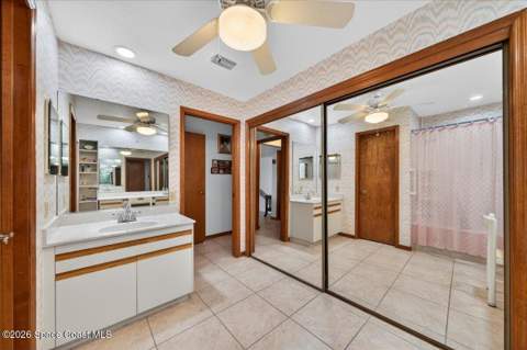 707 Greenwood Manor Circle, Melbourne FL - photo 8 of 9