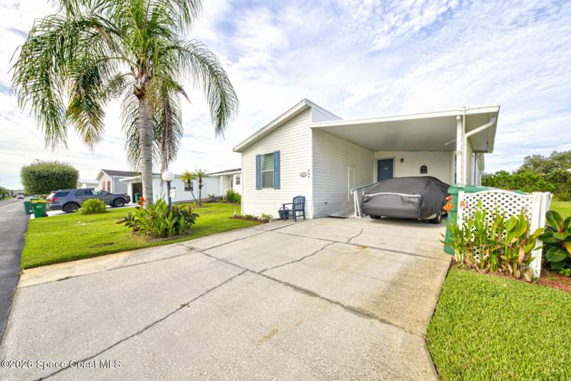 3 bedroom Manufactured Home at 385 Outer Drive, NorthwestLakes Condo Ph Vii, Cocoa — photo 2