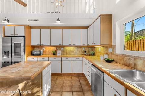 407 Rio Palma, Indialantic FL - photo 10 of 48