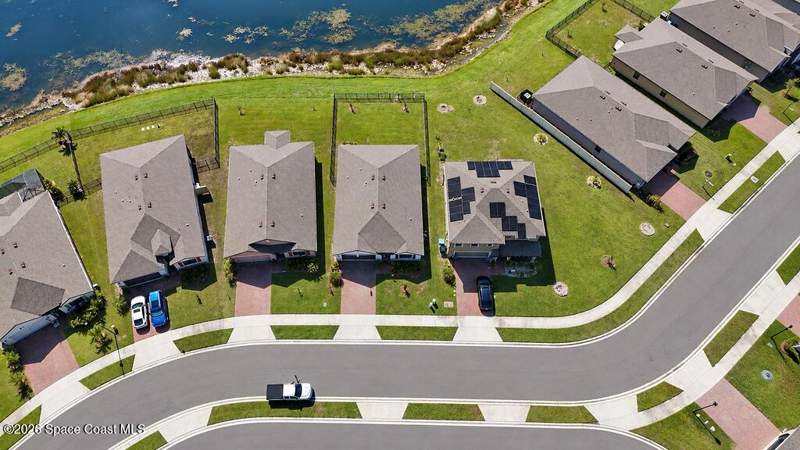 4 bedroom Single Family Residence at 846 Remington Green Drive, Preserves at Stonebriar Phase 2, Palm Bay — photo 3