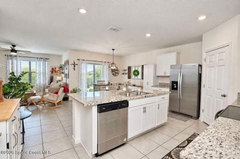 846 Remington Green Drive, Palm Bay FL - photo 9 of 46