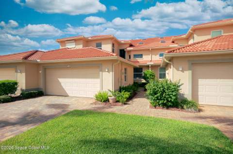 14 Marina Isles Boulevard #B, Indian Harbour Beach FL - photo 7 of 42