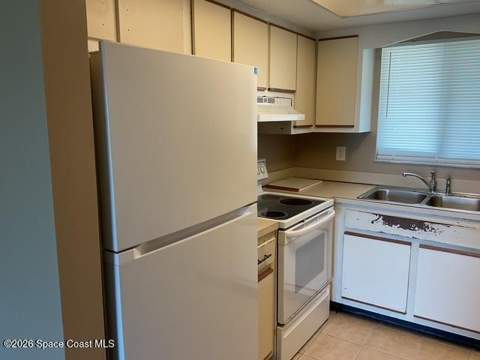 1552 University Lane #207, Cocoa FL - photo 9 of 22