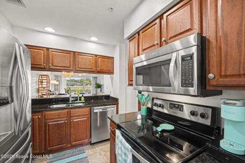565 Shadow Wood Lane #322, Titusville FL - photo 17 of 26