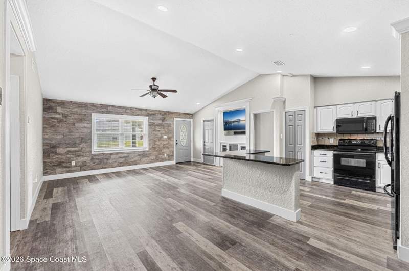 3 bedroom Single Family Residence at 697 Hamm Street, Port Malabar Unit 48, Palm Bay — photo 4