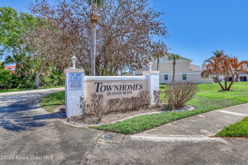 2 bedroom Townhouse at 115 Escambia Lane #407, Town Homes of Cocoa Beach Condo, Cocoa Beach — photo 2