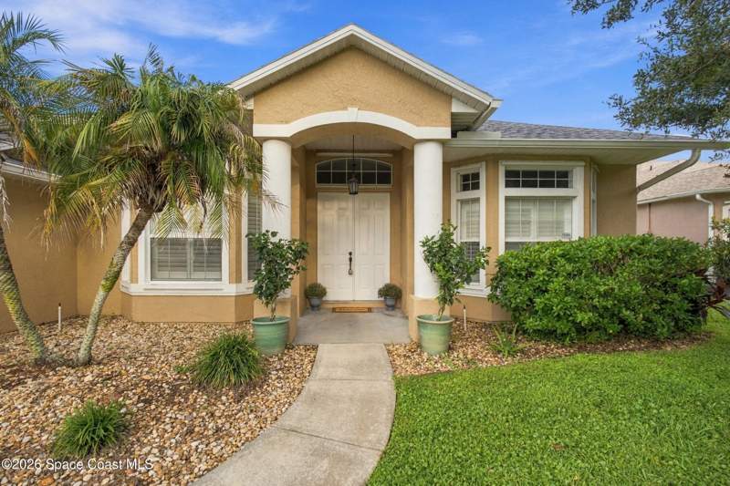 4 bedroom Single Family Residence at 2654 Tuscarora Court, Hammock Lakes W Phase 1, West Melbourne — photo 3