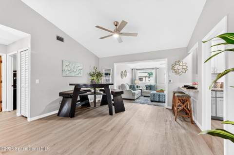 528 Tropicaire Avenue, Palm Bay FL - photo 14 of 39