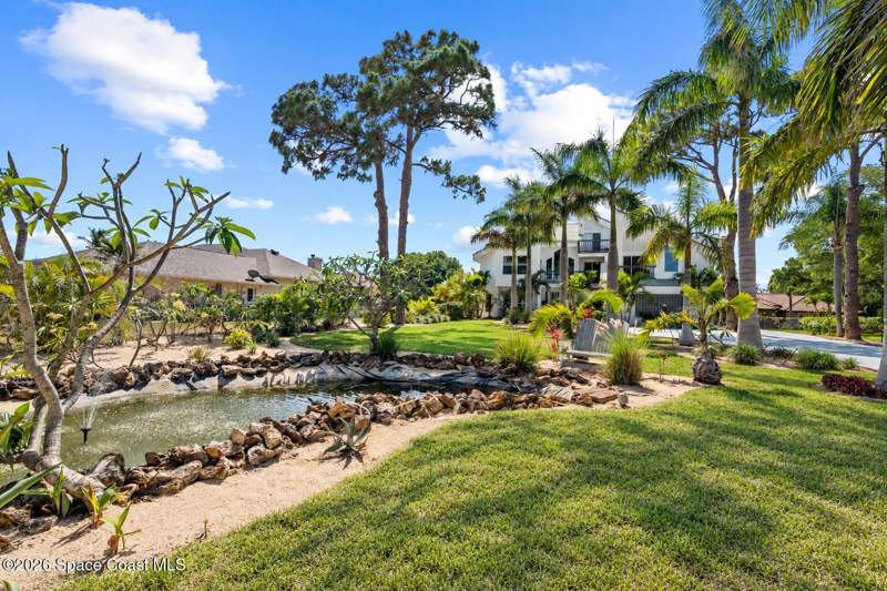 7 bedroom Single Family Residence at 1495 Newfound Harbor Drive, Banana River Drive Subd, Merritt Island — photo 2