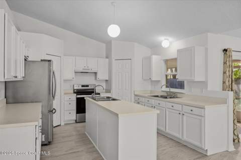 436 Hamer Road, Palm Bay FL - photo 9 of 45
