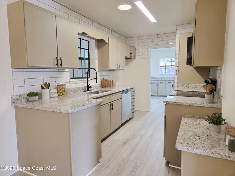 2 bedroom Single Family Residence at 500 Aviation Avenue, Port Malabar Unit 7, Palm Bay — photo 5