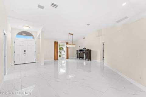 234 Leslie Court, Melbourne Beach FL - photo 6 of 50