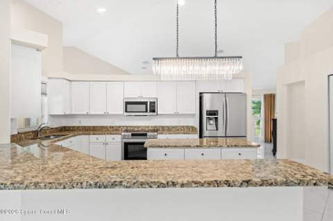 234 Leslie Court, Melbourne Beach FL - photo 16 of 50