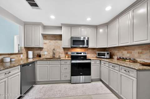 414 Myrtlewood Road, Melbourne FL - photo 11 of 53