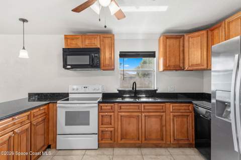 1515 Gardner Drive, Melbourne FL - photo 13 of 36