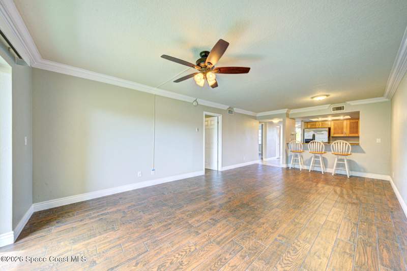 2 bedroom Condominium at 1031 Regency Drive, Coral Gardens Condo, Melbourne — photo 4