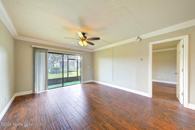 2 bedroom Condominium at 1031 Regency Drive, Coral Gardens Condo, Melbourne — photo 3
