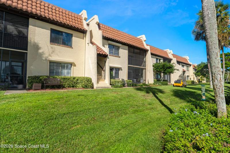 2 bedroom Condominium at 115 N Indian River Drive #202, 115 River Drive Condo Ph I, Cocoa — photo 2