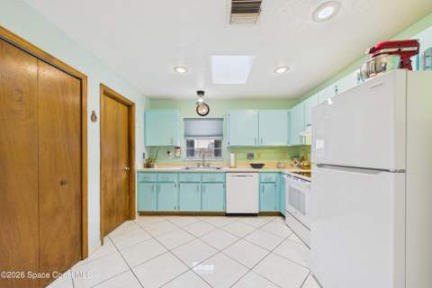 6485 Homestead Avenue, Cocoa FL - photo 18 of 83