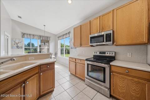 4992 Worthington Circle, Rockledge FL - photo 10 of 36