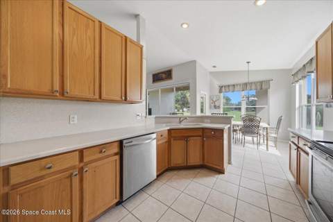 4992 Worthington Circle, Rockledge FL - photo 11 of 36