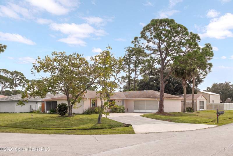 3 bedroom Single Family Residence at 267 Aquarius Avenue, Port Malabar Unit 10, Palm Bay — photo 3
