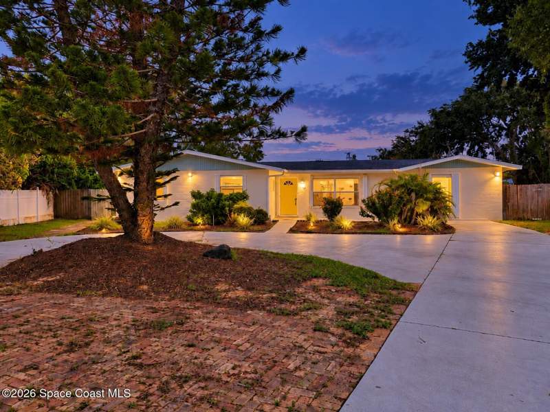 4 bedroom Single Family Residence at 24 Hardee Circle, Riverview Acres Subd, Rockledge — photo 2