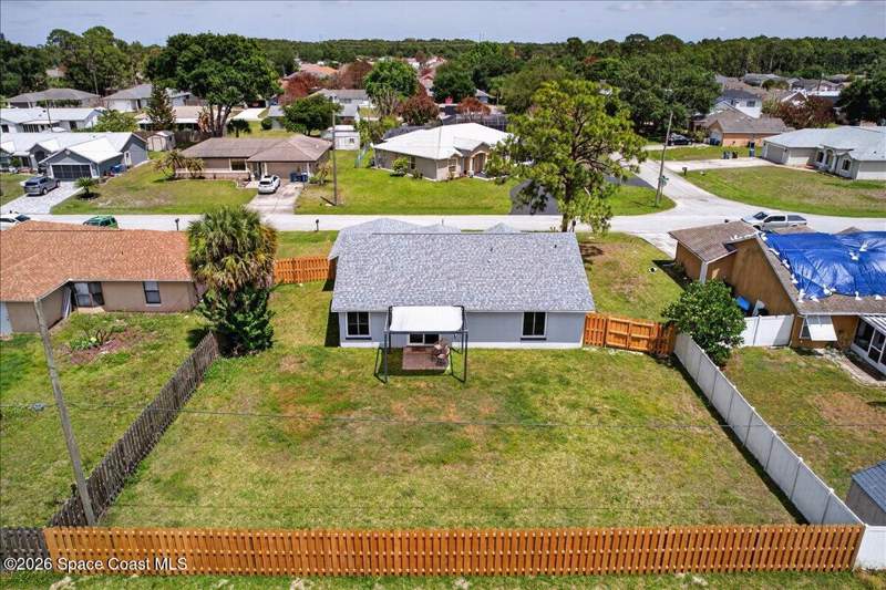 3 bedroom Single Family Residence at 1626 Glendale Avenue, Port Malabar Unit 44, Palm Bay — photo 5