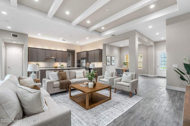 4 bedroom Single Family Residence at 4030 Domain Court, Enclave at Lake Washington, Melbourne — photo 4