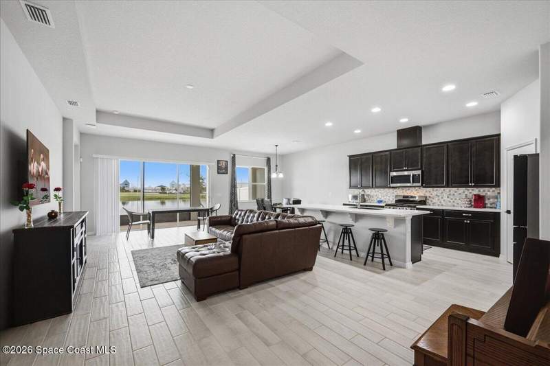 3 bedroom Single Family Residence at 2789 Avalonia Drive, Avalonia, Melbourne — photo 4
