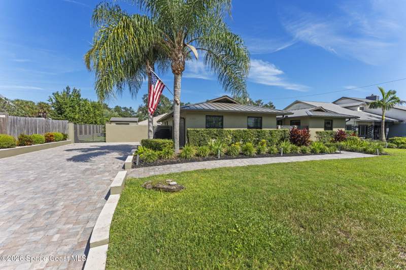 3 bedroom Single Family Residence at 3204 Nottingham Lane, High Point Subd Sec 2, Cocoa — photo 3